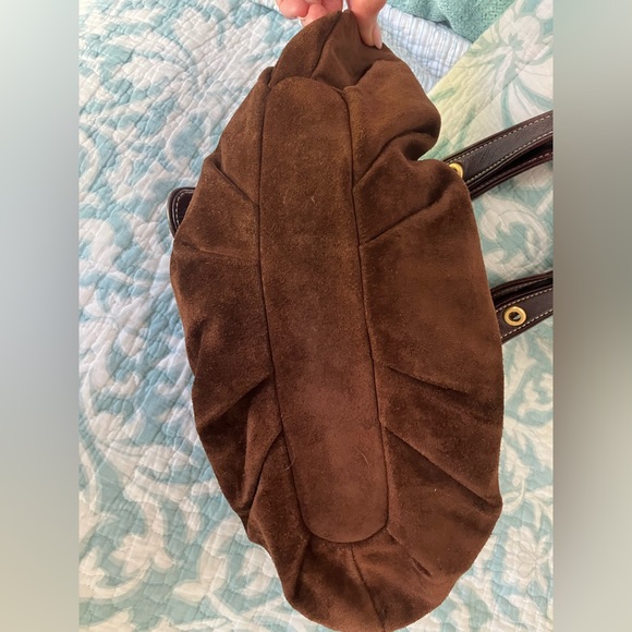 🤎Aug 3 day sale🤎 NWOT-MAXX New York brown suede/leather bag-brass color hardware - Picture 4 of 8